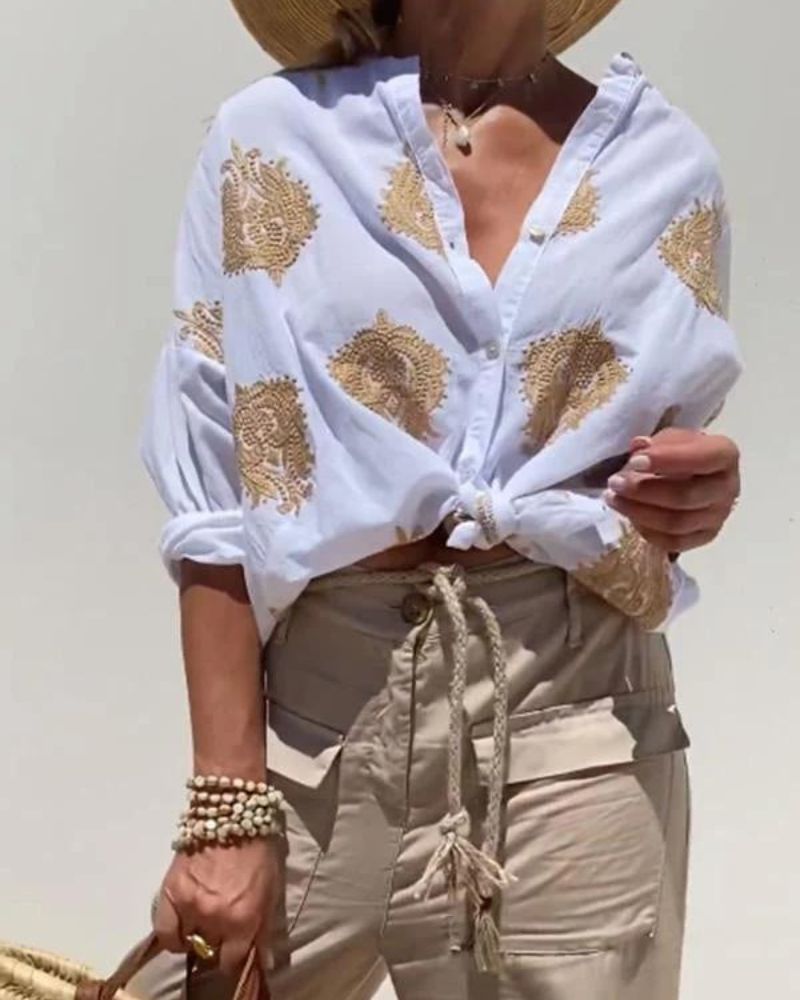 Lina – Blouse avec des broderies élégantes