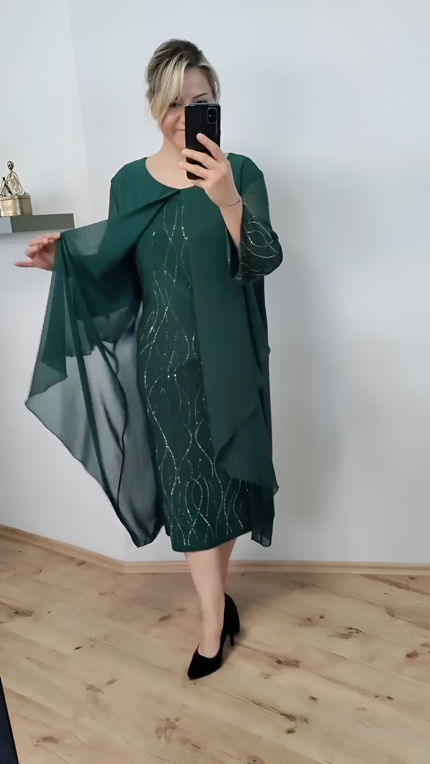 Claudia™ - Robe fluide élégante avec superposition