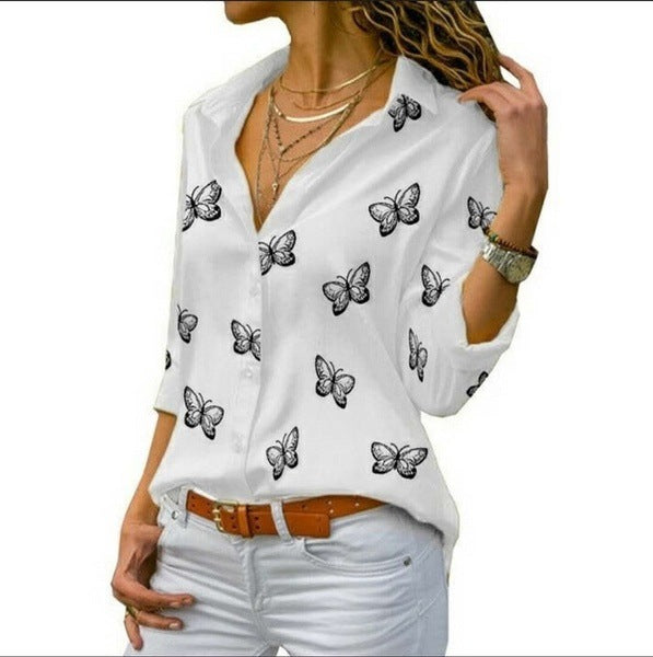 Neleia – Blouse fluide avec imprimé papillon