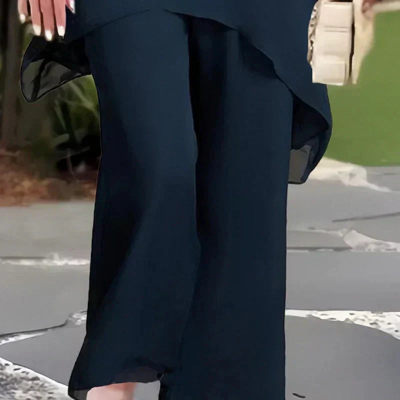 Linda – Ensemble avec top et pantalon assorti
